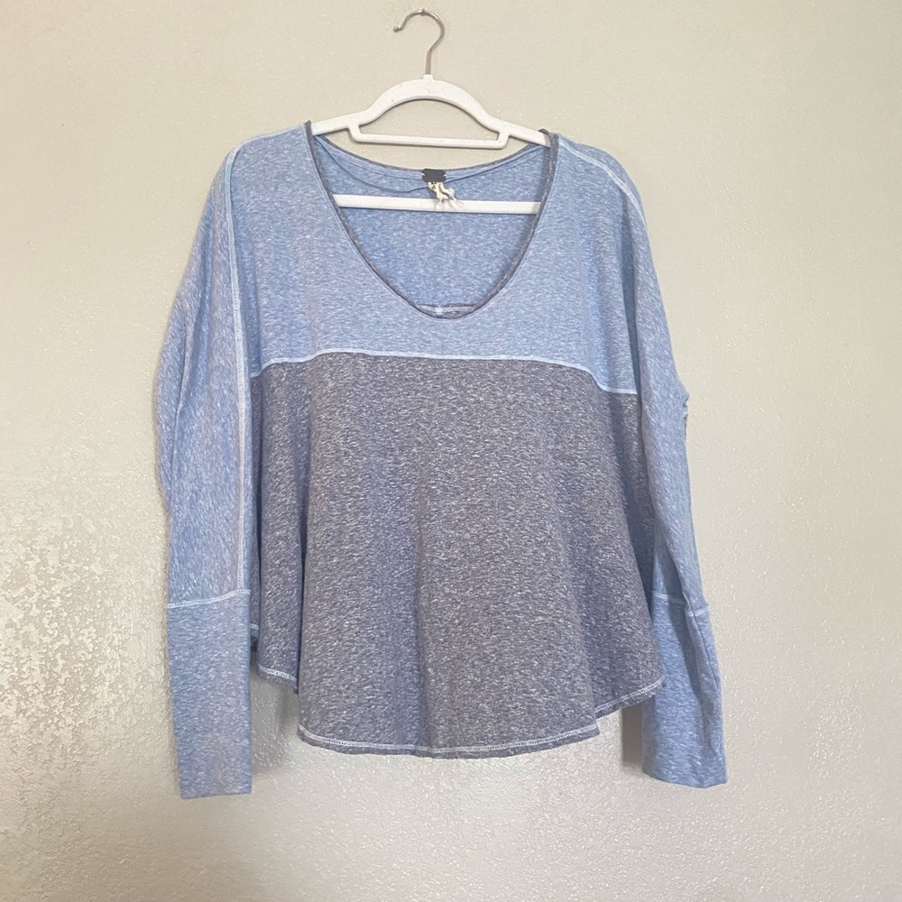 🔴SOLD🔴 We the Free • two toned long sleeve